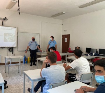 Ação de Sensibilização promovida pela PSP no âmbito da Componente de Cidadania e Desenvolvimento – Turmas do 1.º Ano