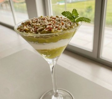 Nas aulas práticas de Cozinha e Pastelaria – Mousse de abacate