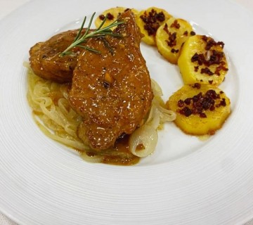 Nas aulas práticas de Cozinha e Pastelaria – Lombinho de Porco Salteado