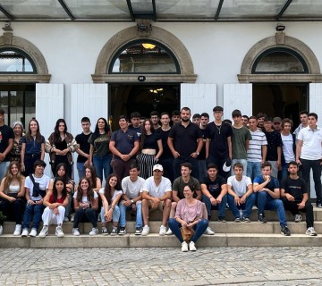 Ida ao TDB - Espetáculo “Para Lá das Redes”, pelo Núcleo de Teatro do Oprimido do Porto/PELE - 23 de maio de 2023