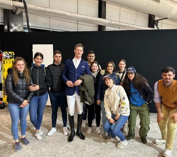 Visita de estudo do Curso Profissional Técnico de Gestão Equina a Bordéus e Pau, França - 2 e 6 de fevereiro 2023