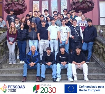 Alunos do 1.º ano de TPA e TGE em Visita de Estudo à AGROS e ao Jardim Botânico do Porto/Galeria da Biodiversidade - 26 de novembro de 2024